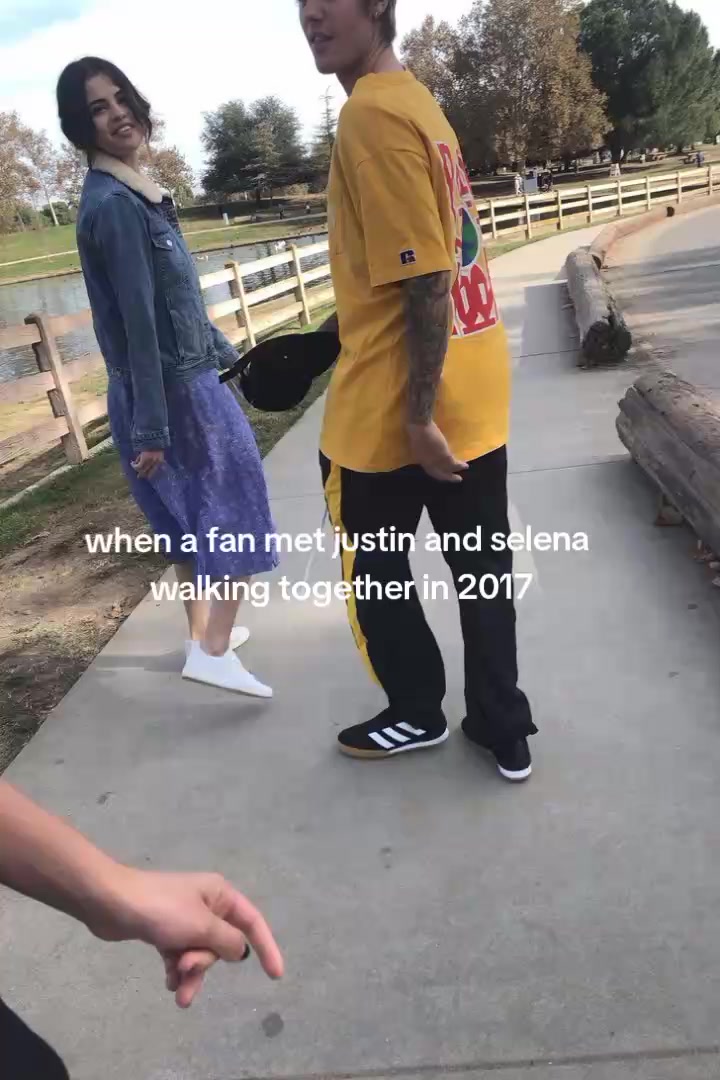@selbiebs
