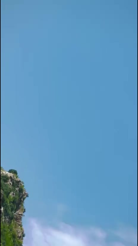 @✈️