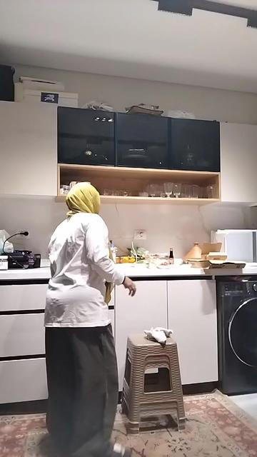 @dindasendana