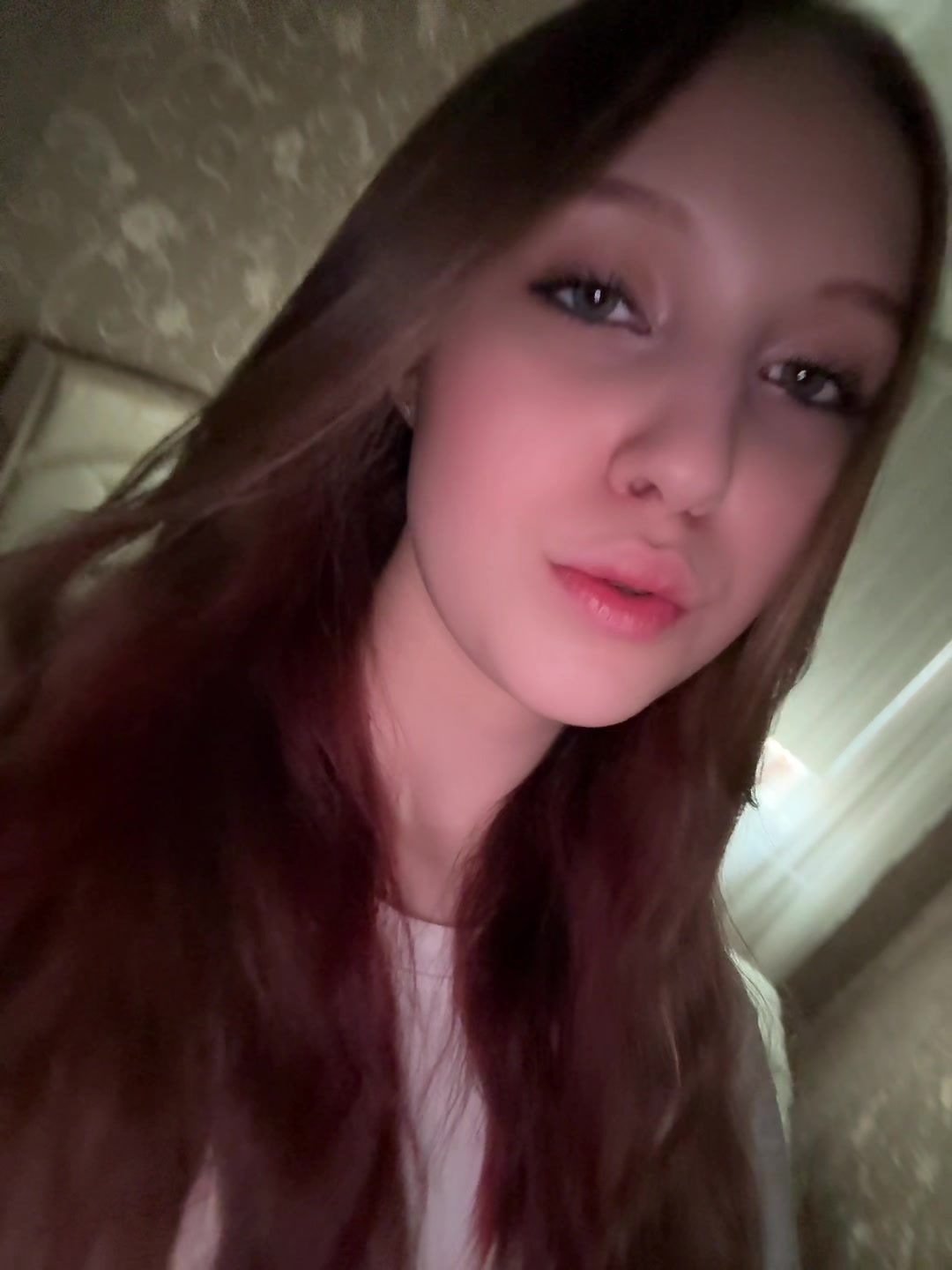 @dahkk
