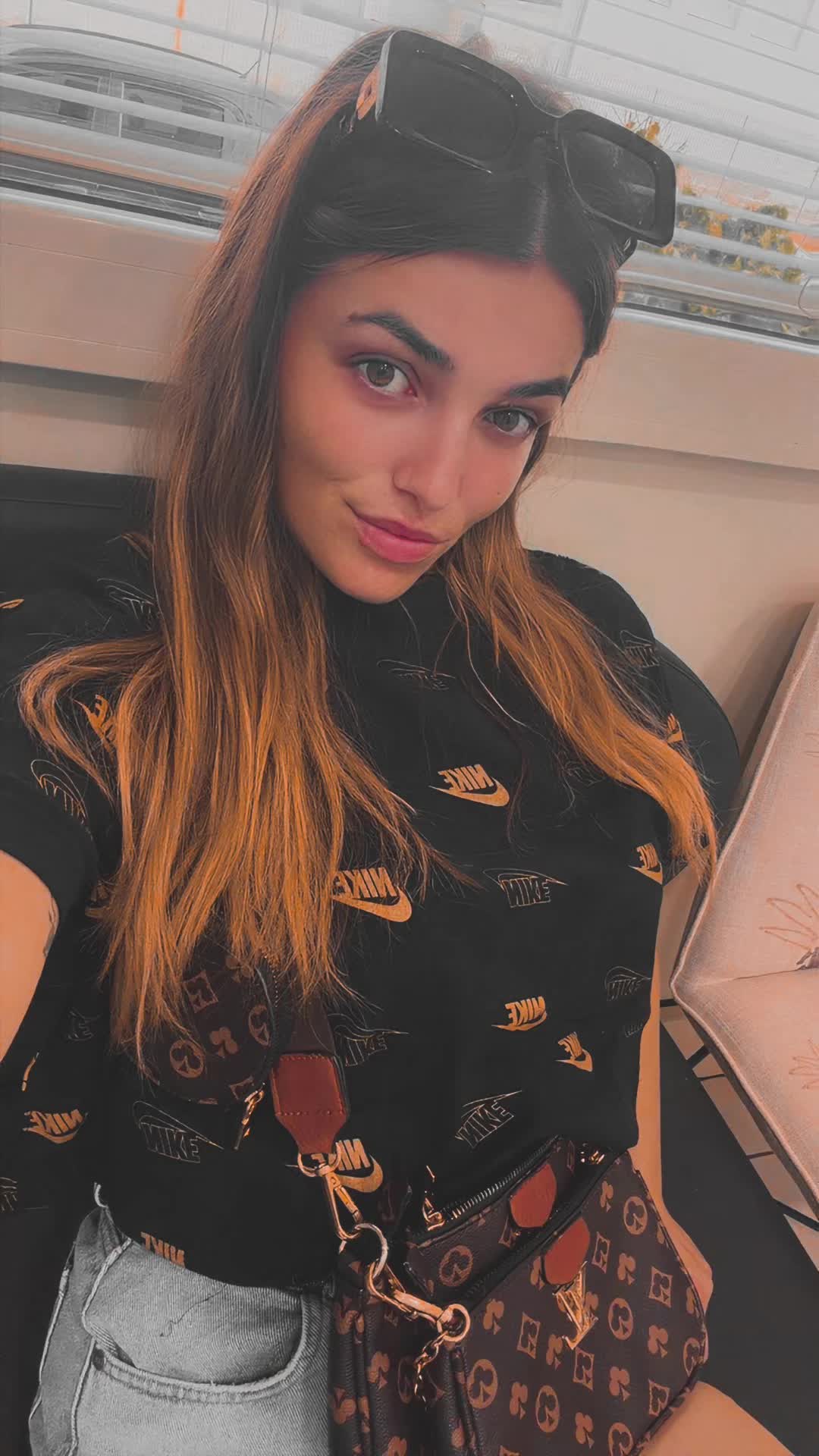 @Ⓜ️anu