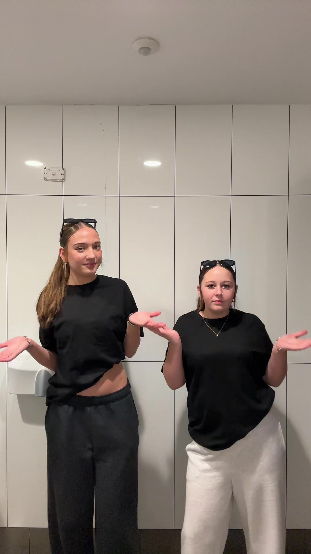 @dancesaccc