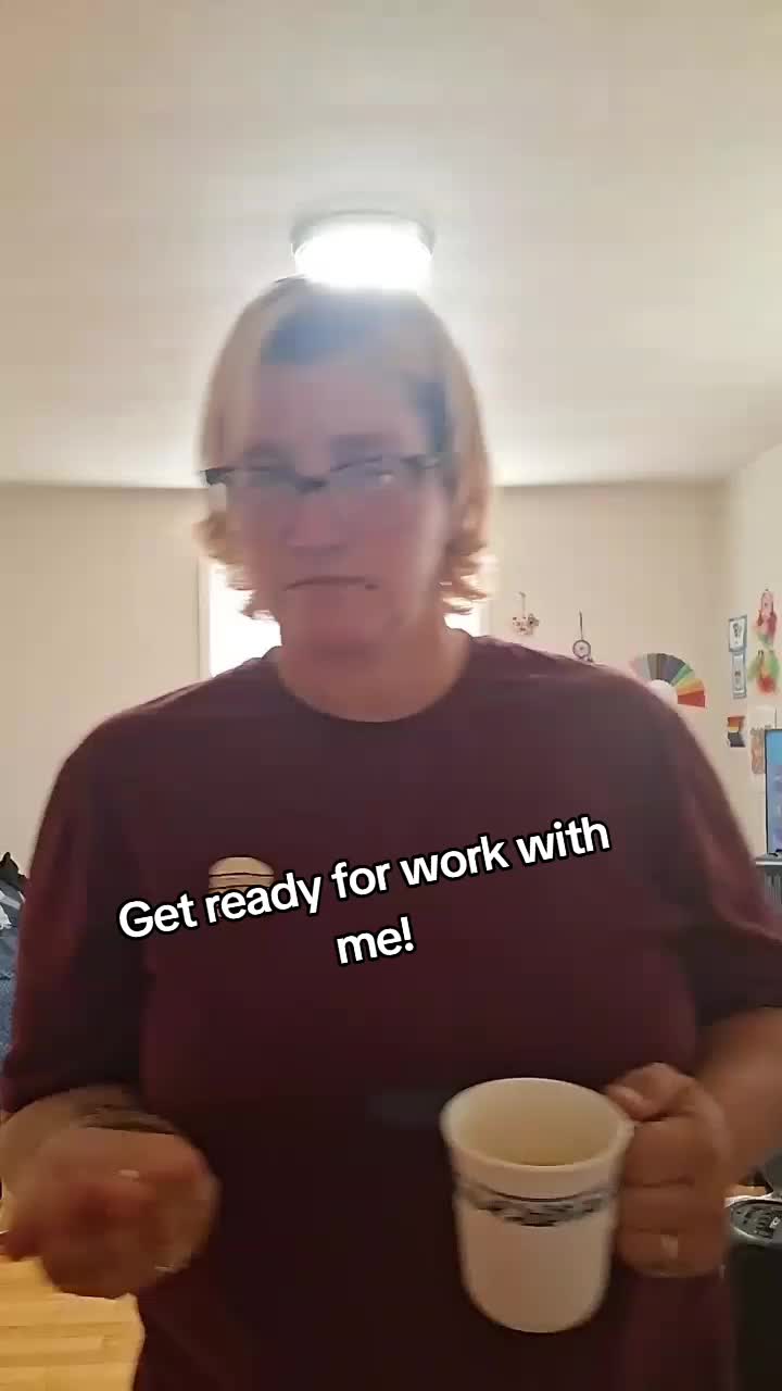 @🦩AstridTheGardenBugMcfly🦩