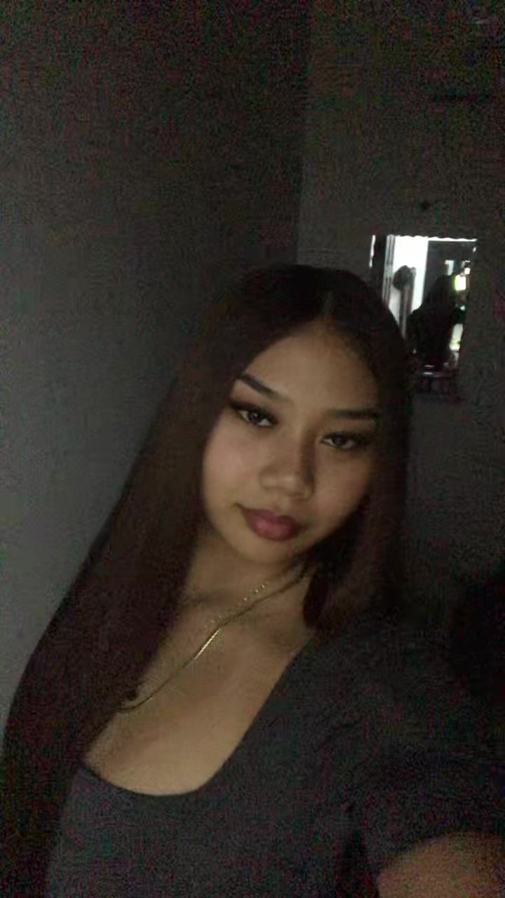 @𝒱