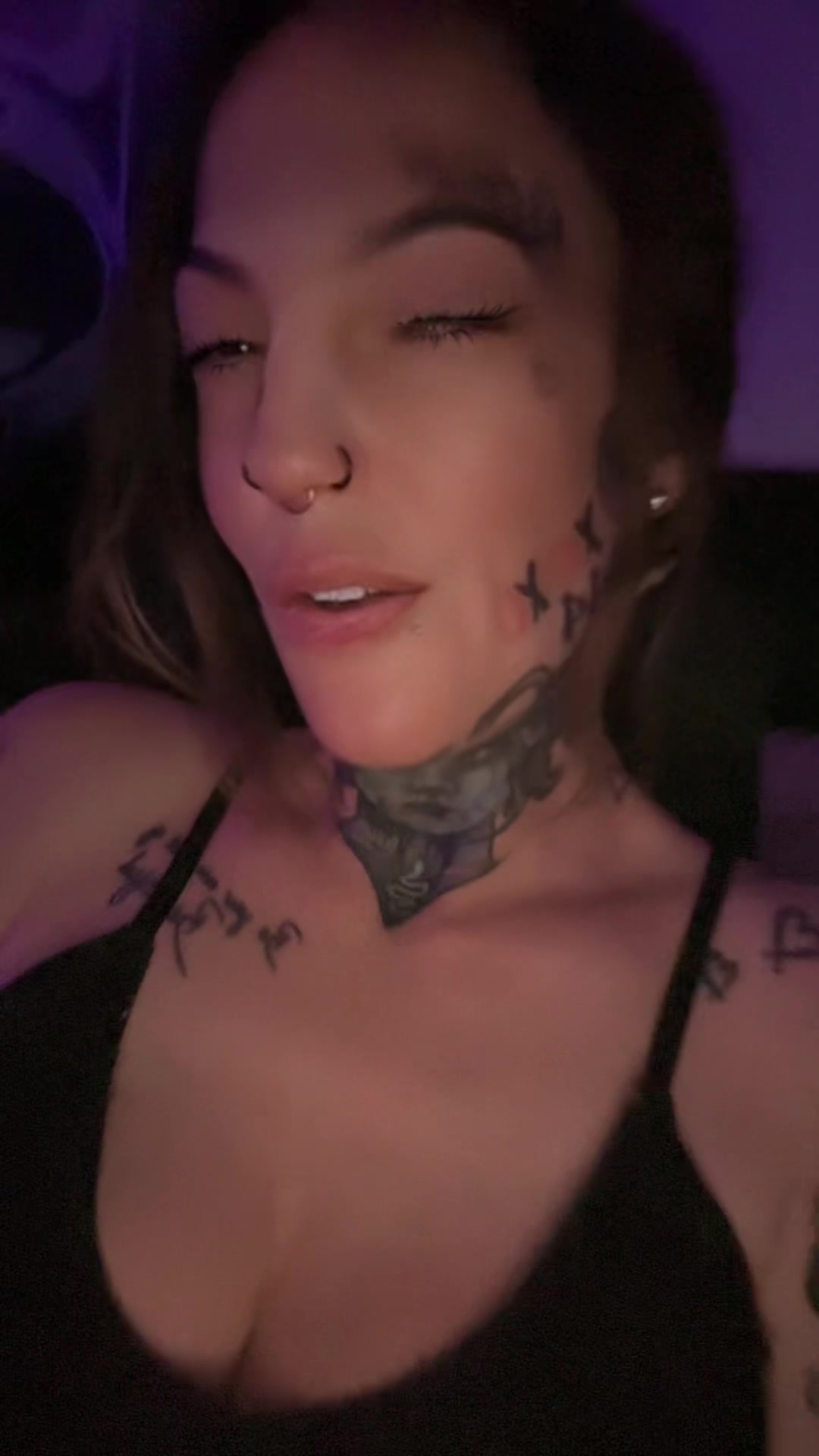 @CupcakeZ🧁