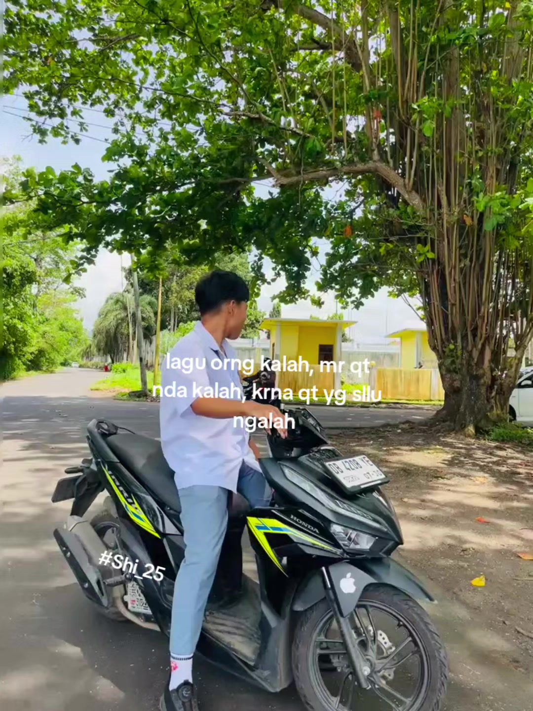 @SHII BANGET⚡