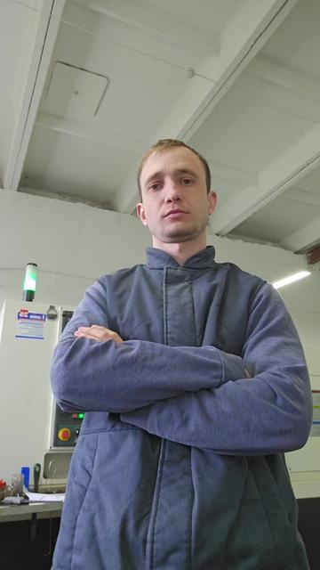 @CNC machine OPERATOR