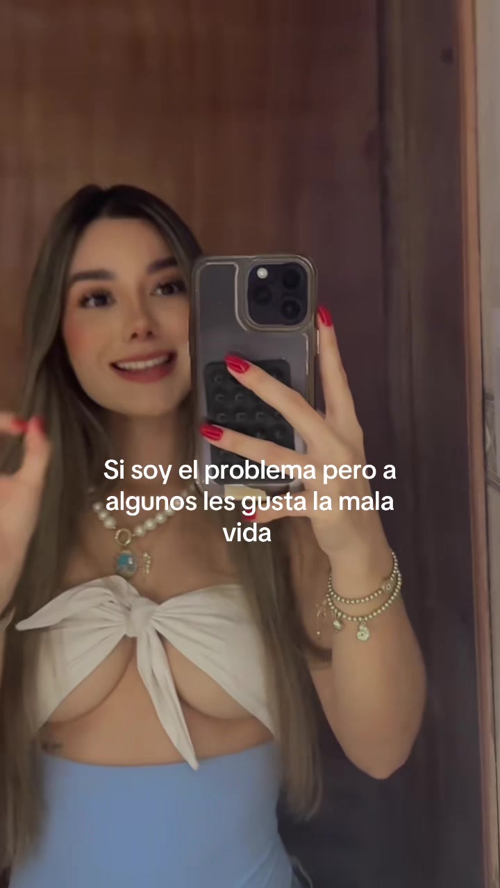 @Sara Torres | Content Creator