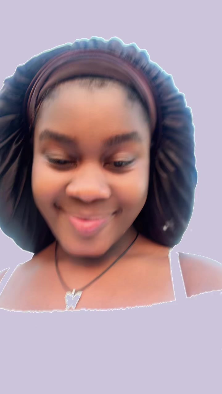 @MakaGuccikay1owes2akekho
