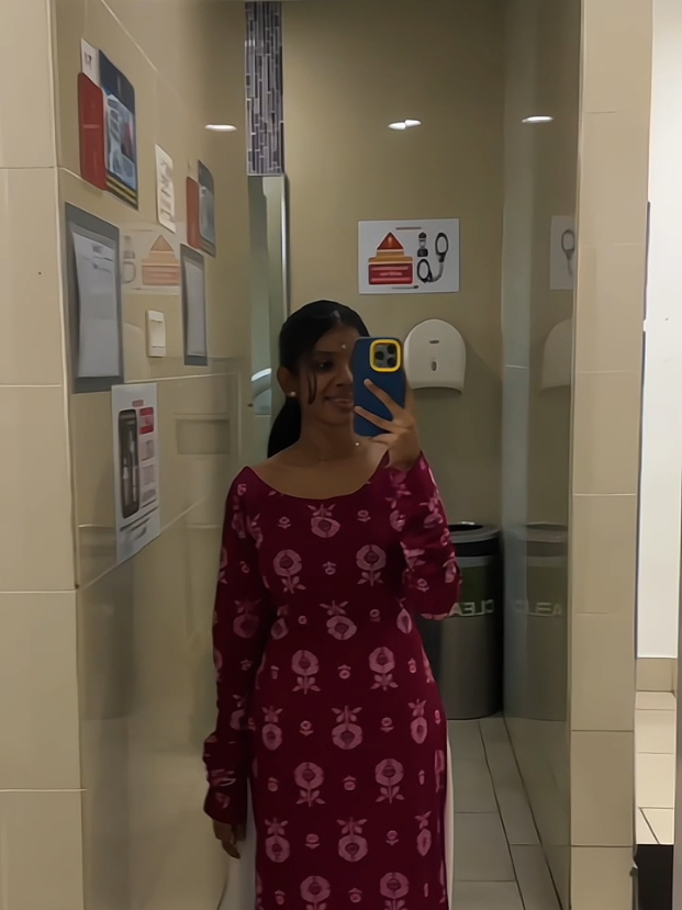 @DesiVîbeล_๐๐๐