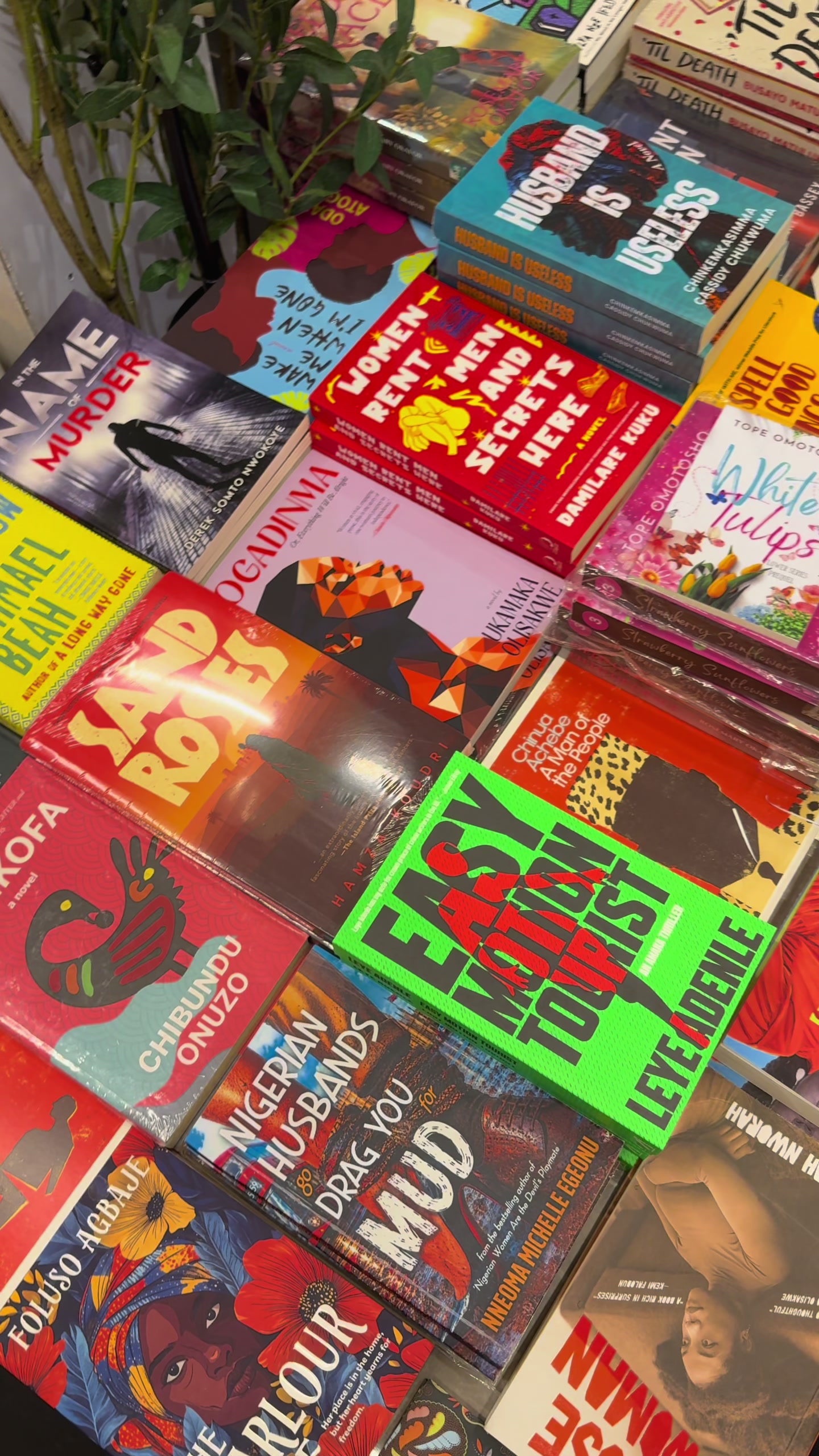 @RH BOOKSTORE IN ACCRA🇬🇭