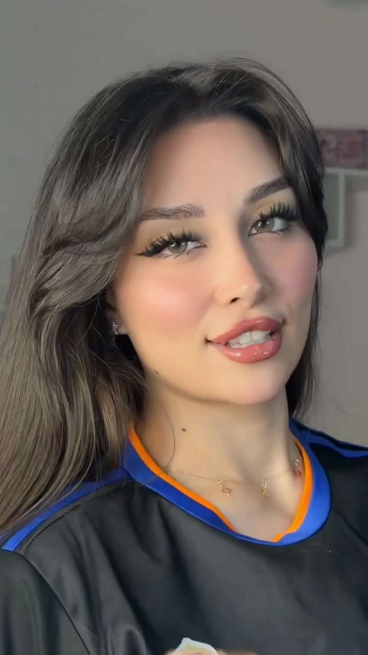 @Taya2002a
