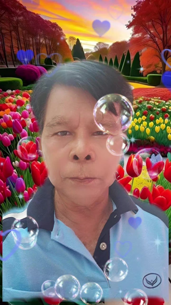 @เพชร ชมภู