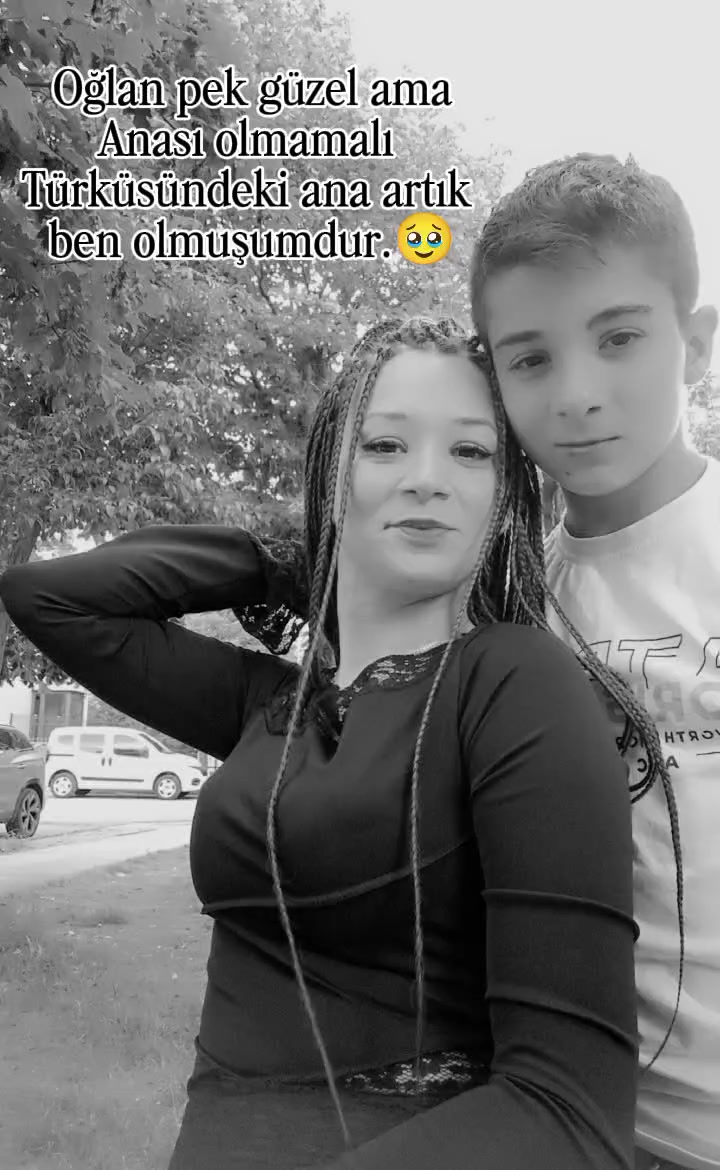 @Gamze🇹🇷͜͜͡͡✯