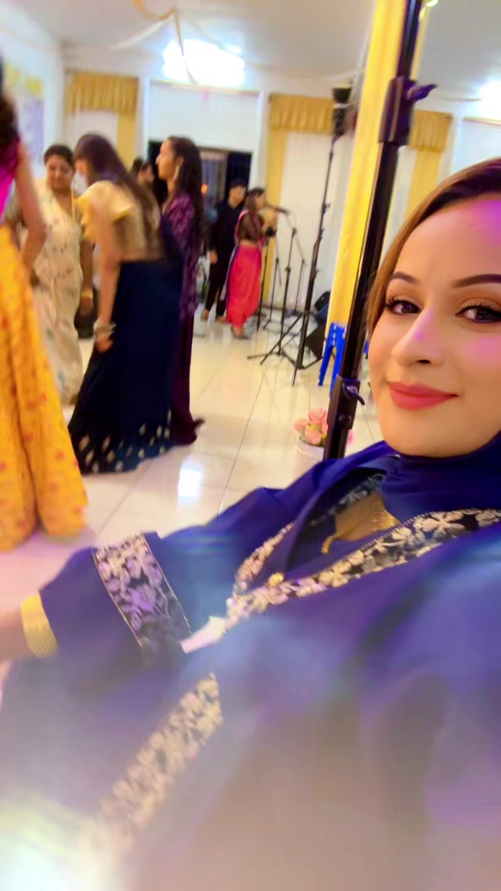 @zehreen_sumtally