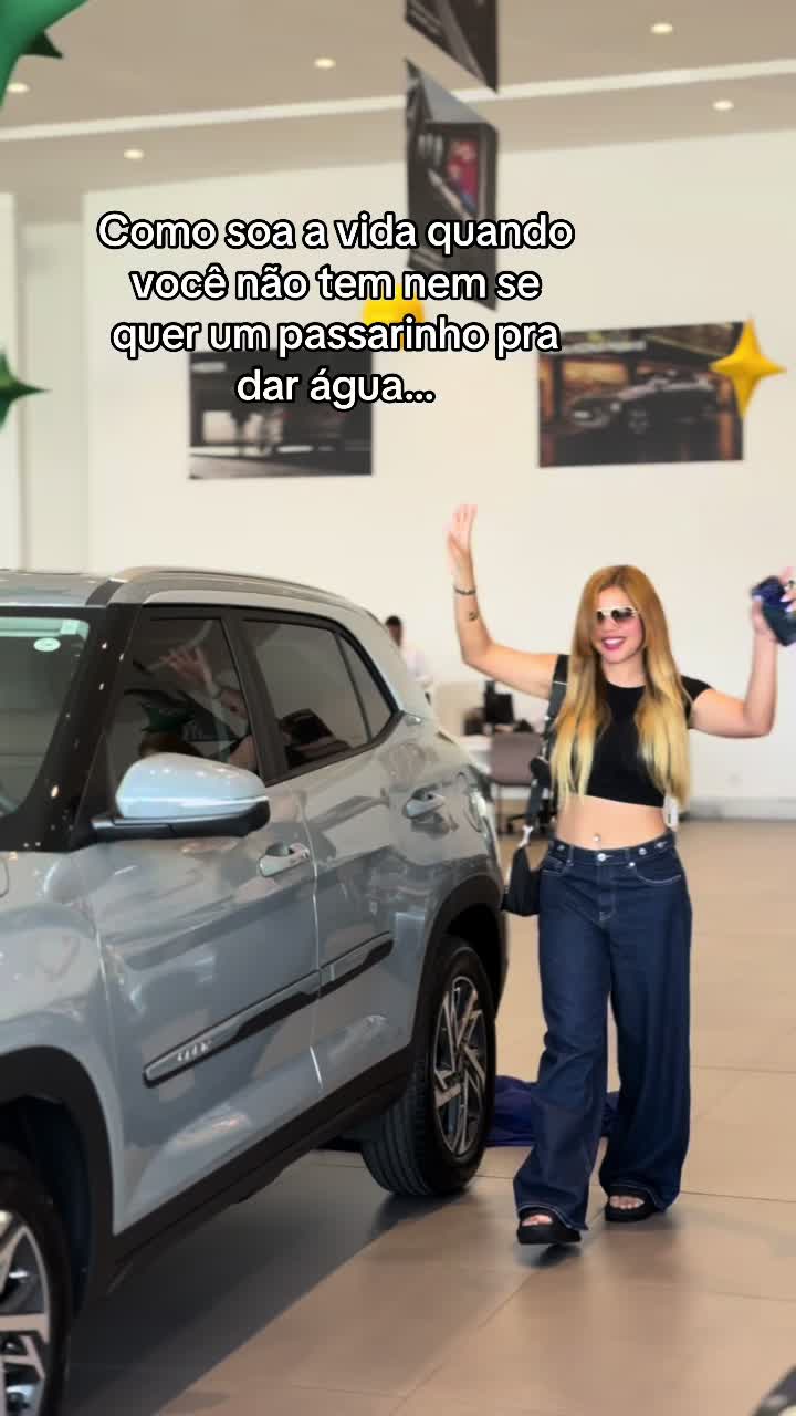 @Júlia