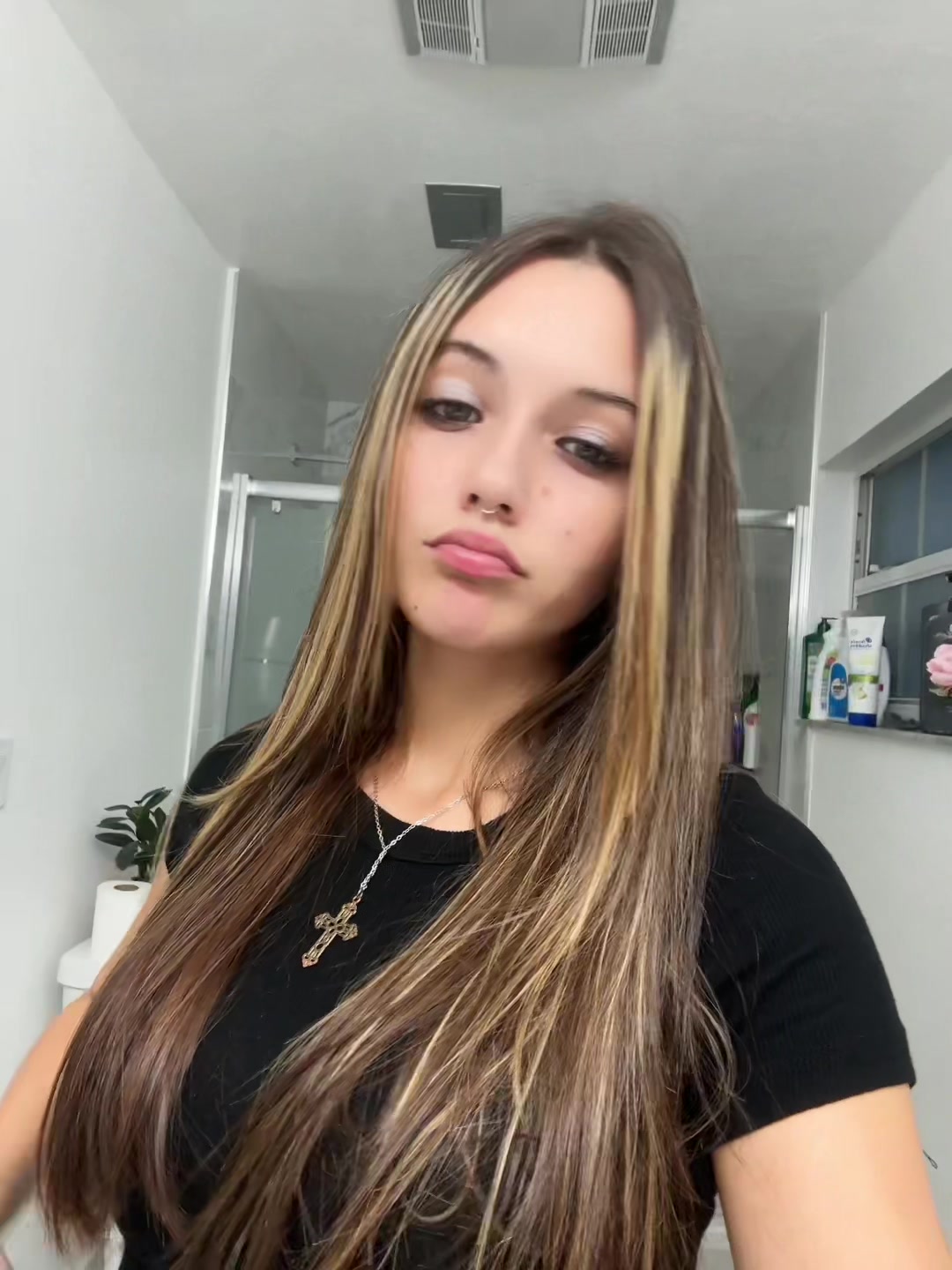 @️