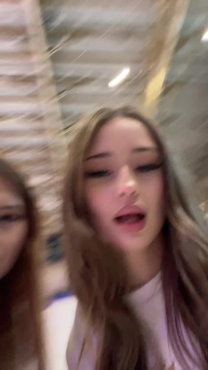@вика купер