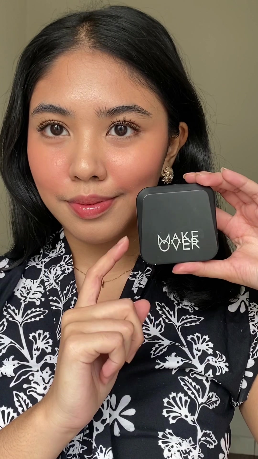 @makeoverid