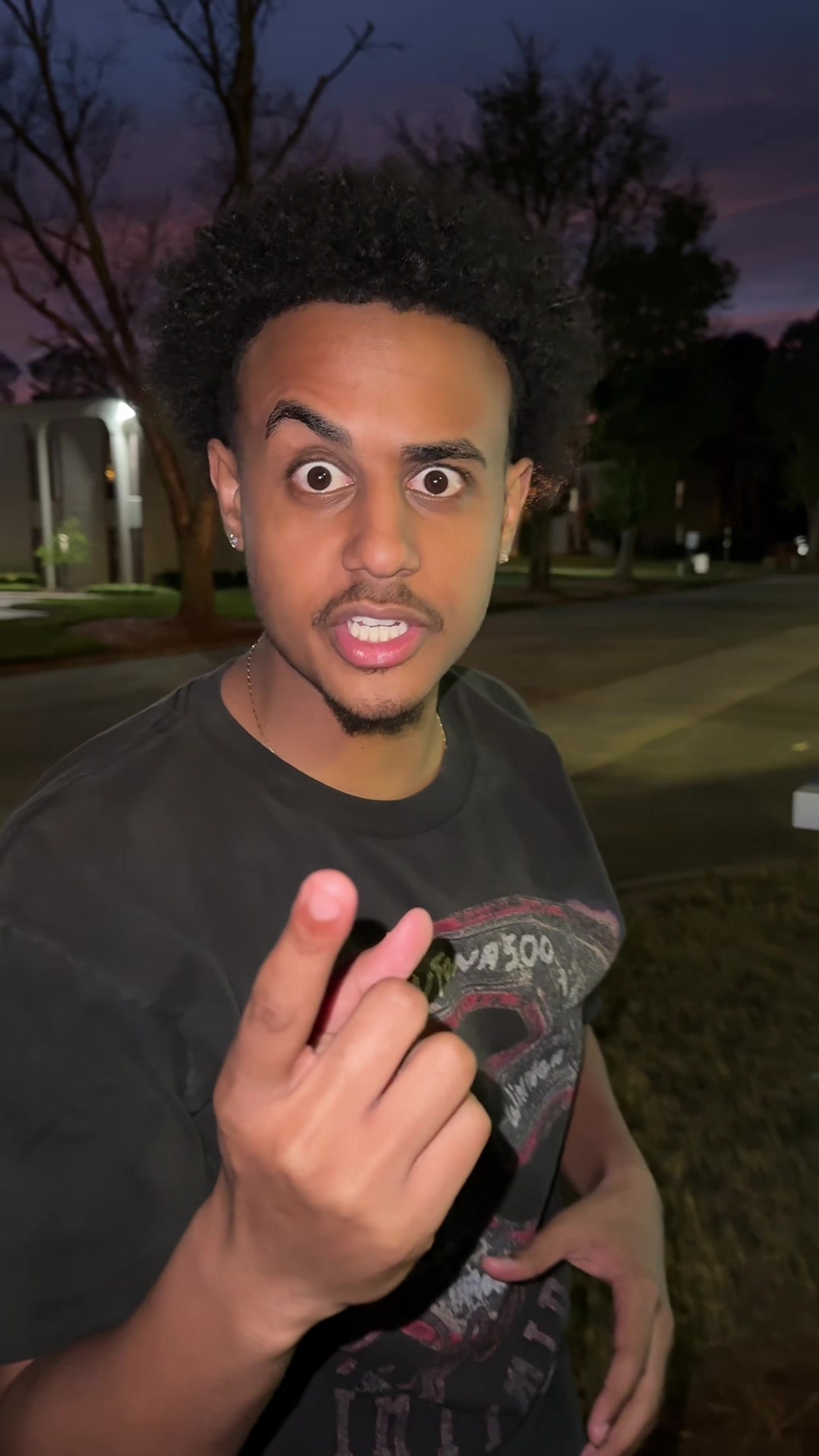 @MrGoopietv