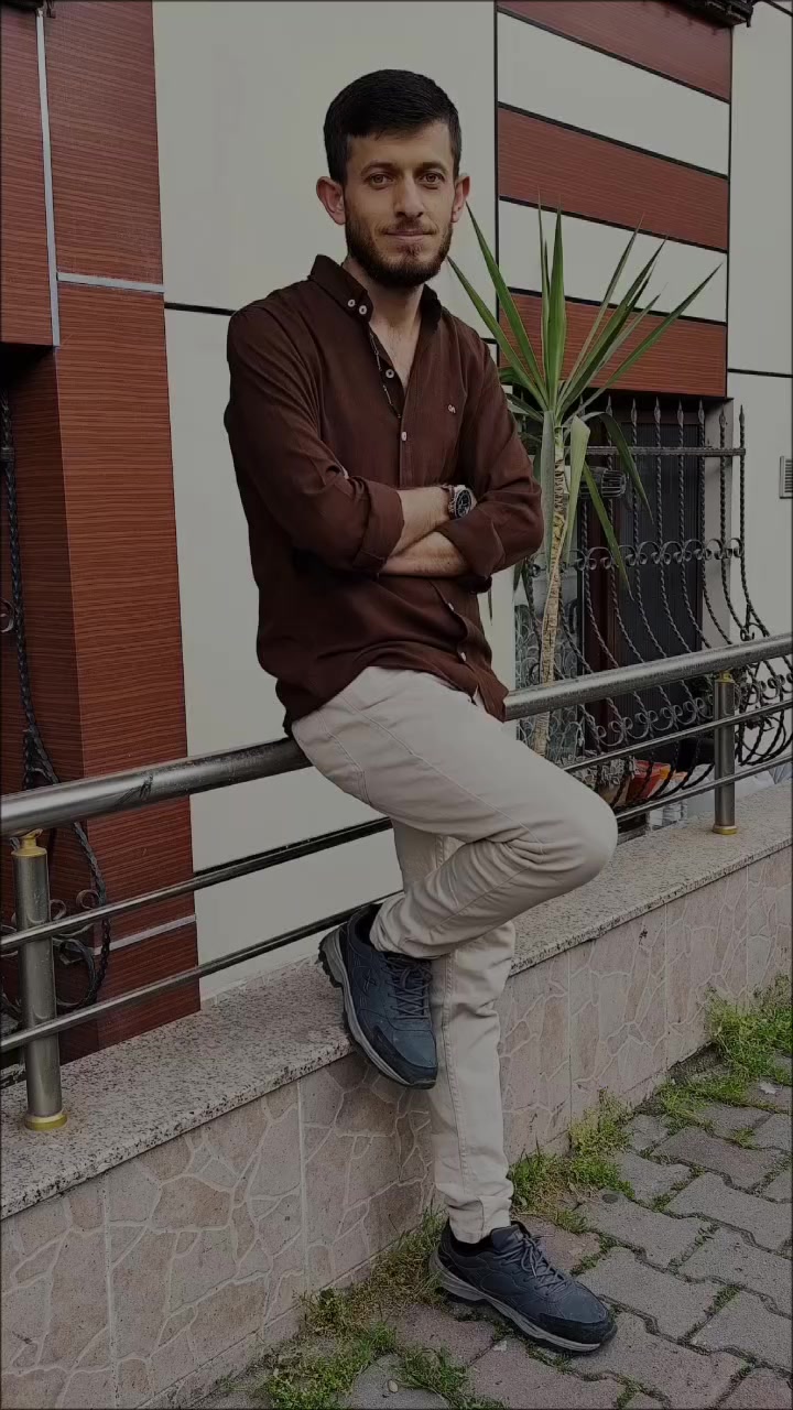 @꧁༒♛EMRE ♛༒꧂