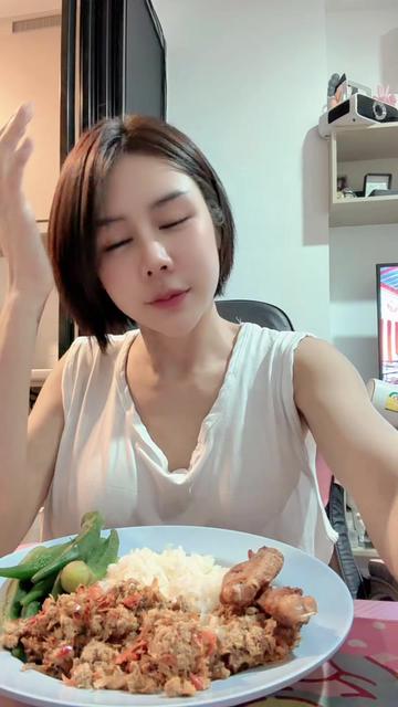 @DJ🎧เอแคลร์🎧