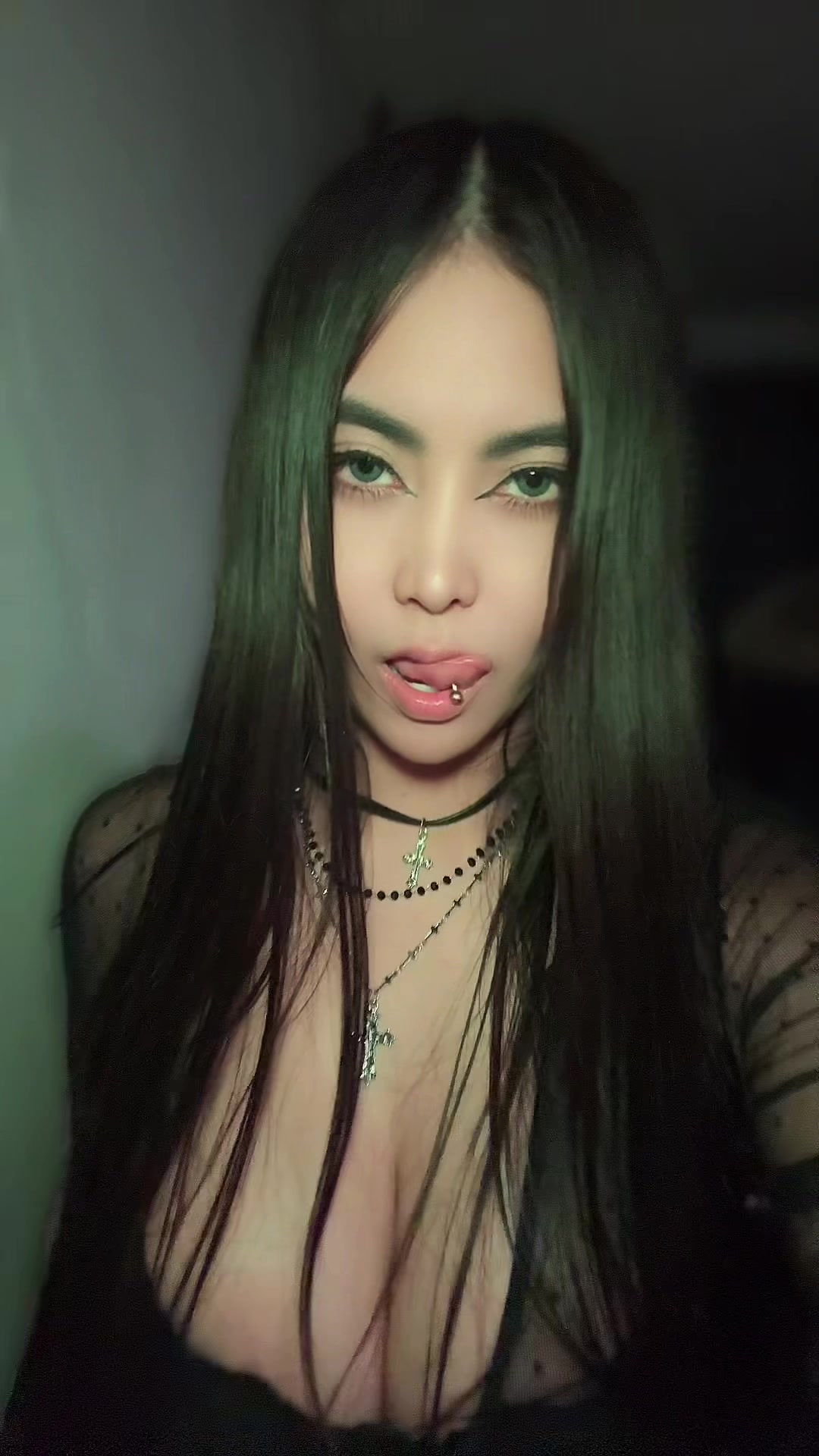 @Avayl