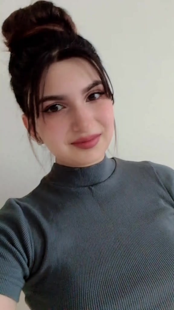 @Elviraa 🌙