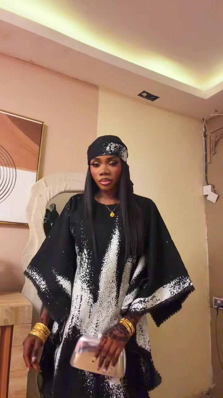 @HOUSE_OF_ZEE01(ABAYA IN LAGOS)