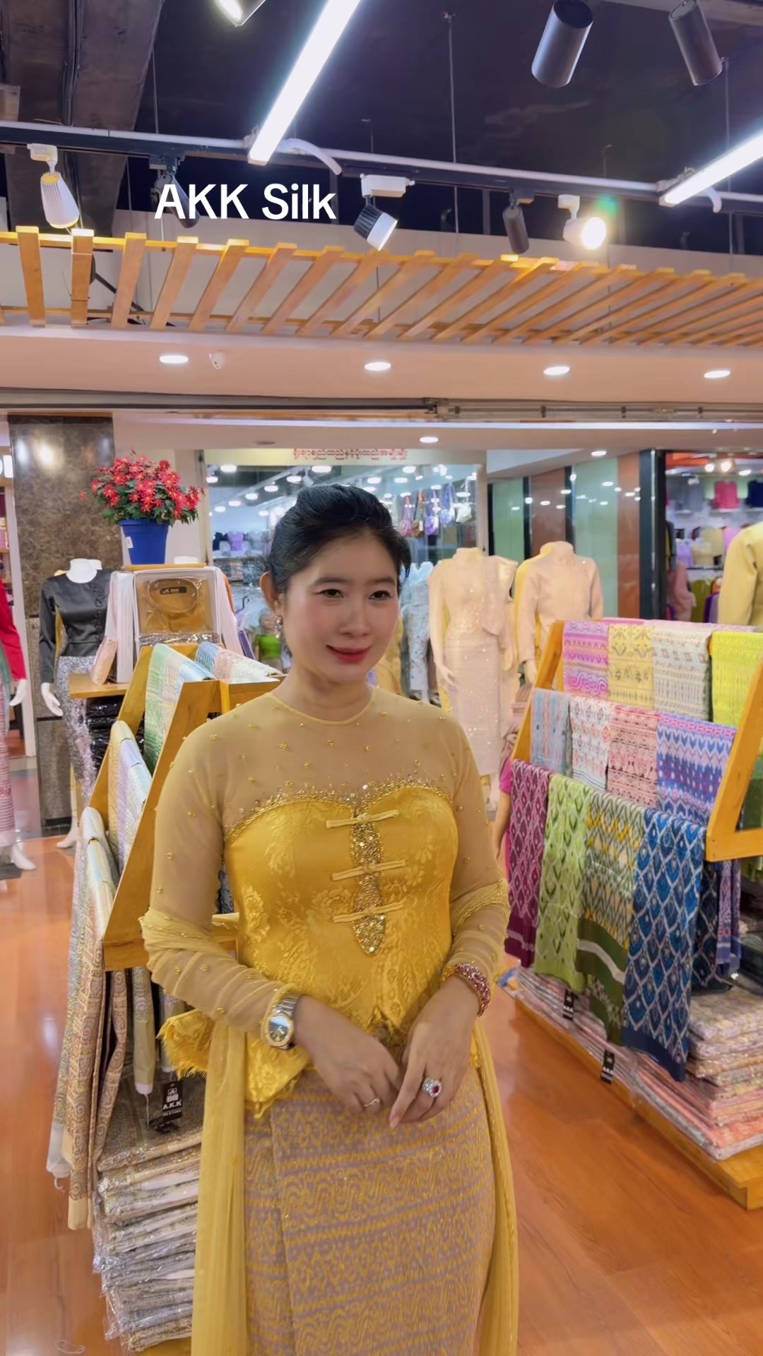 @Akk Silk (official account)