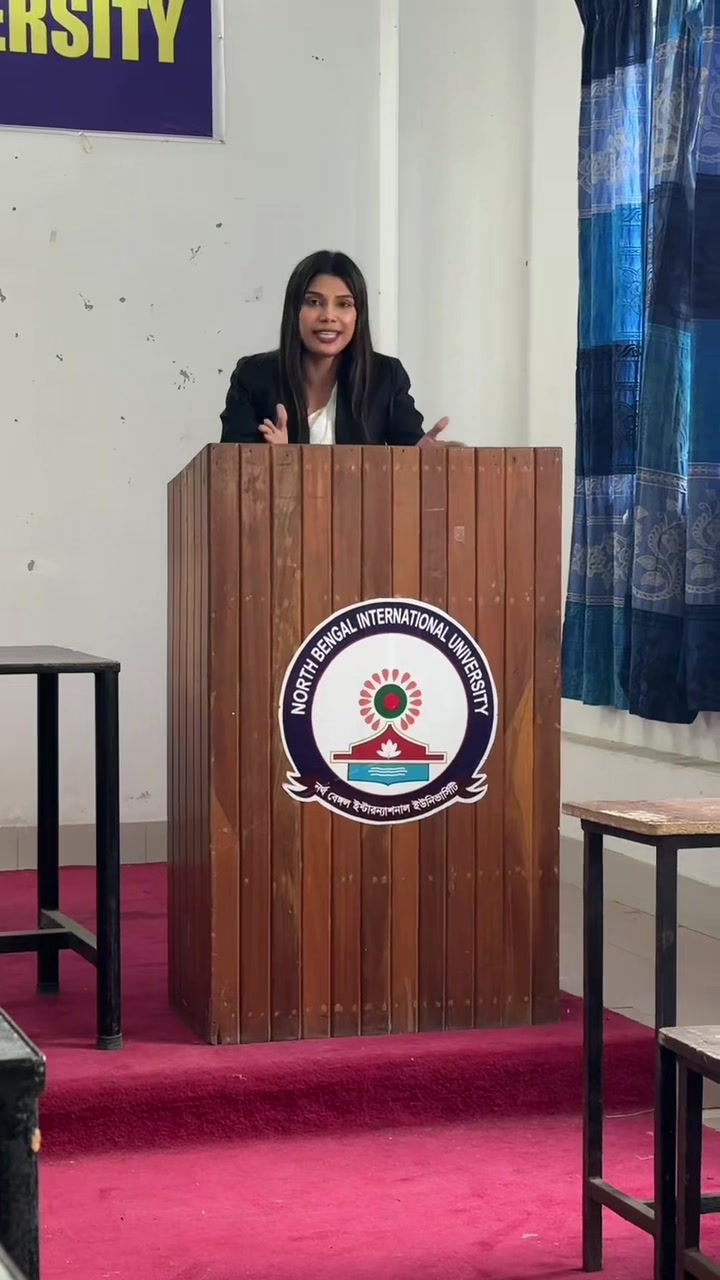 @👩&zwj;🎓⚖️Arshi +(আরু)⚖️🎓