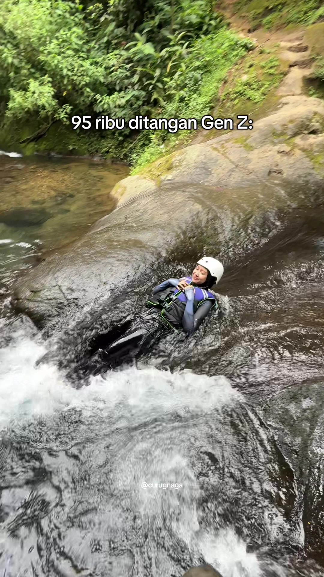 @Curug Naga Treking Bodyrafting