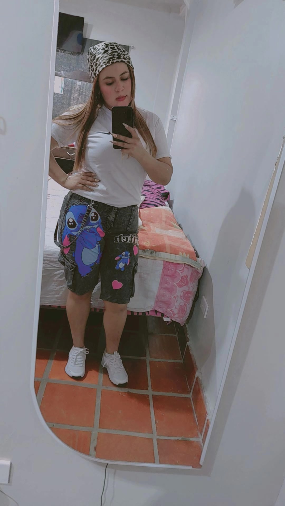 @..