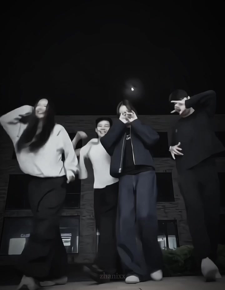 @𝘻𝘩𝘢𝘯𝘶𝘭𝘹