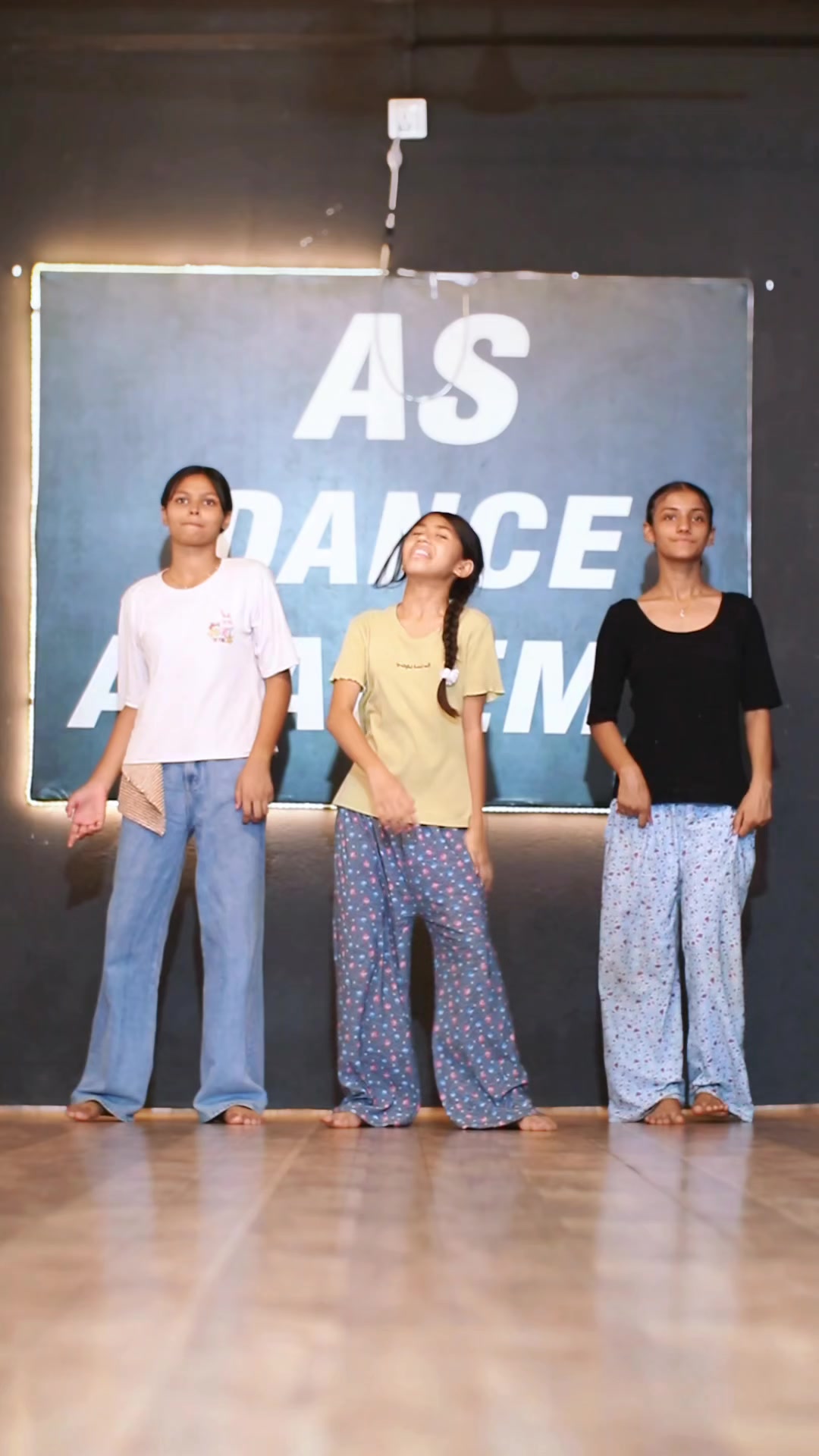 @AS DANCE ACADEMY