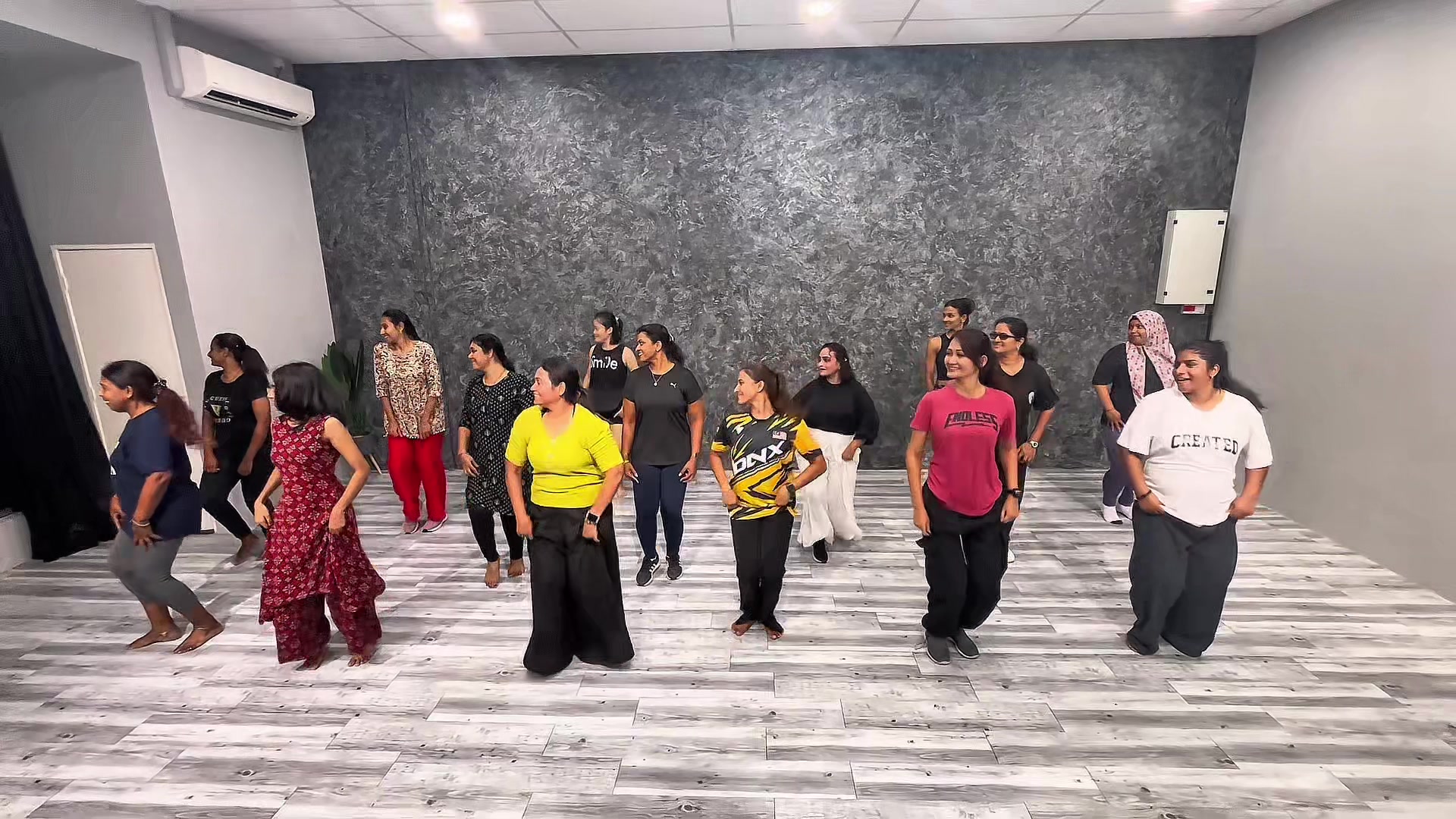 @DNX DANCE STUDIO
