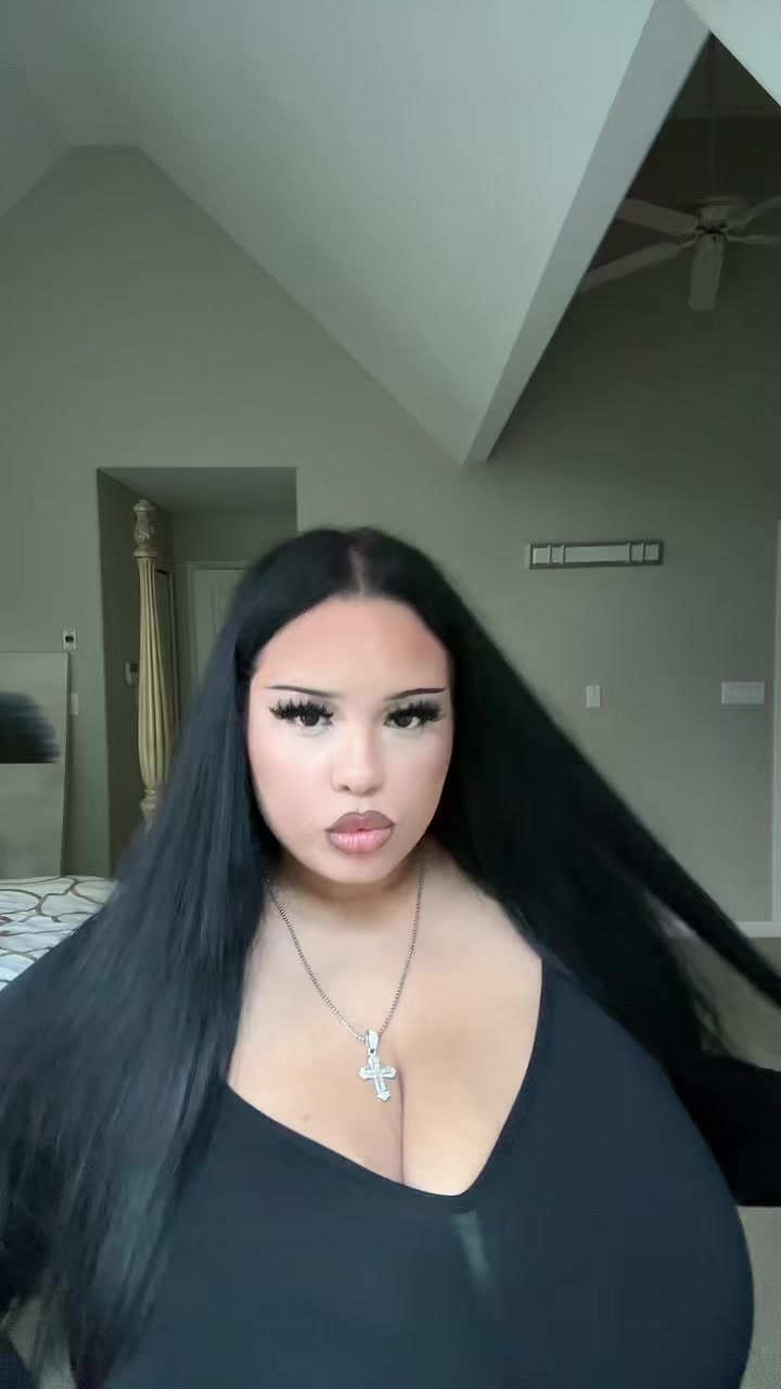 @sadé