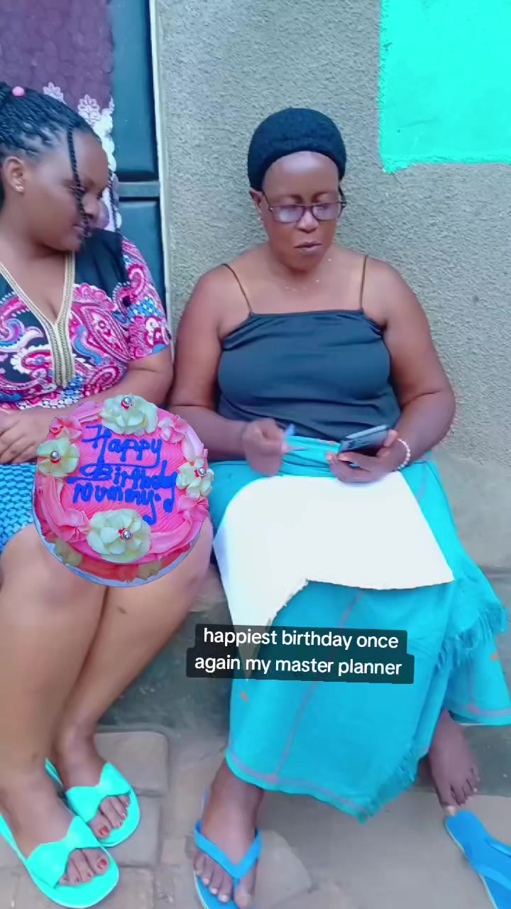 @Sharon kayongo