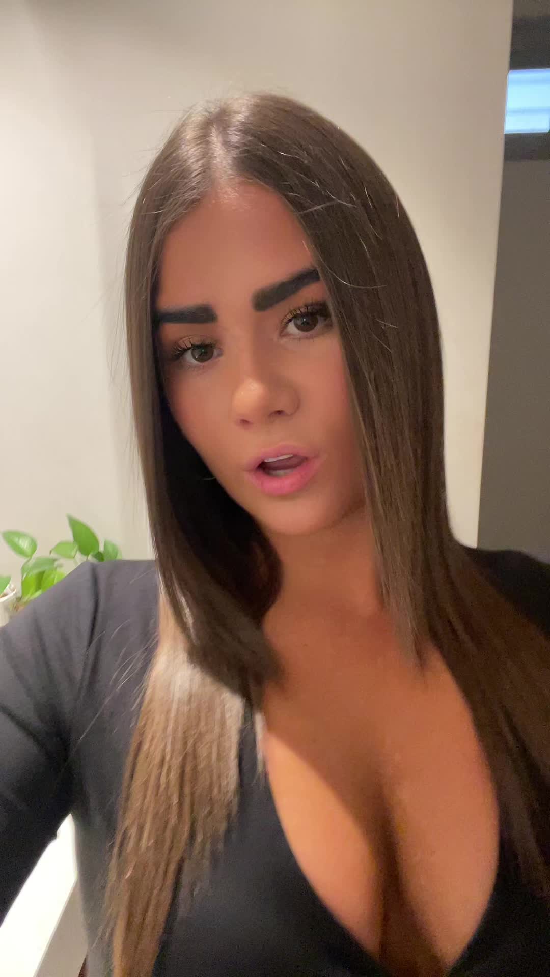 @mia green