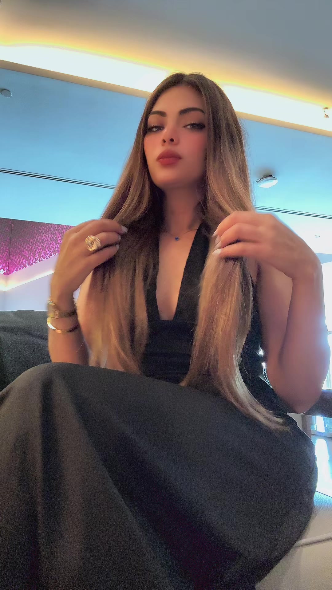 @Dua khan 🇵🇰🇦🇪