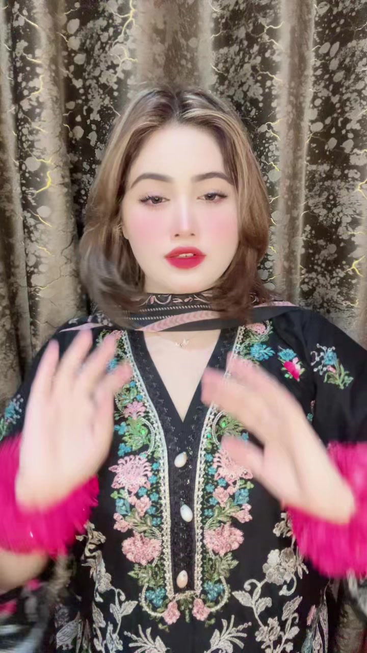 @🦋Amna ch. 🦋