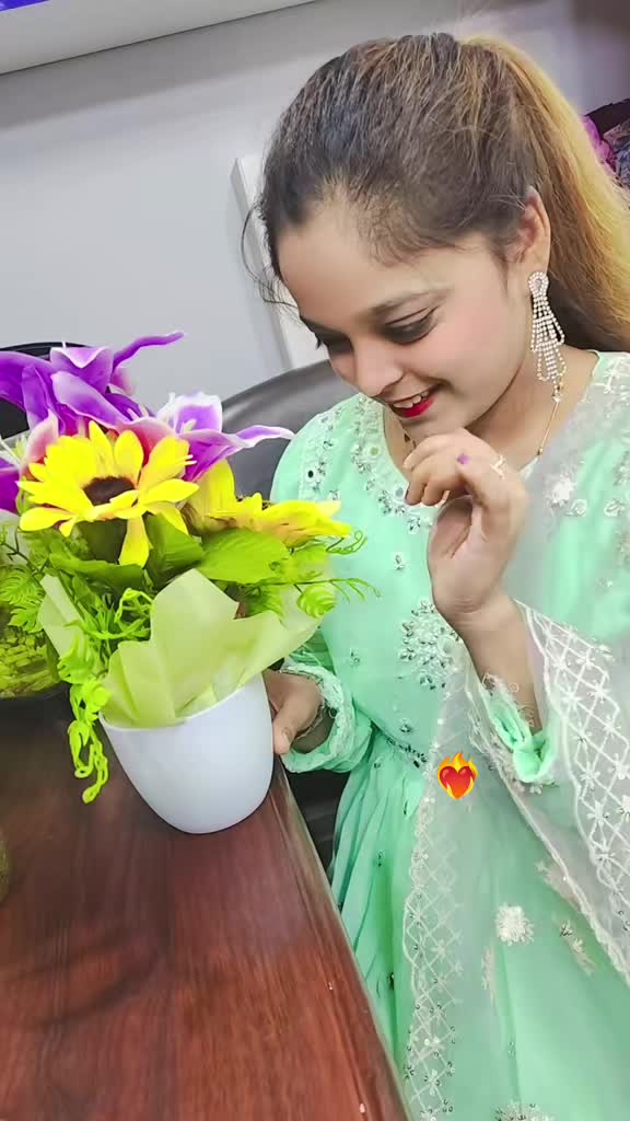 @მէէἶէմძ&epsilon; ցἶɾl 😎👸🤫
