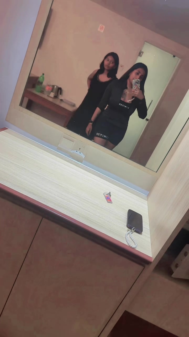 @Thehellgirl23