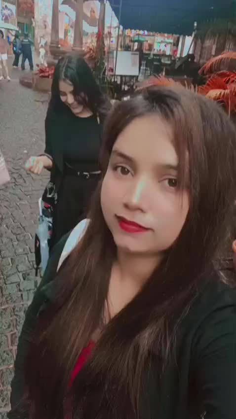 @Manu Mehra 🇲🇾