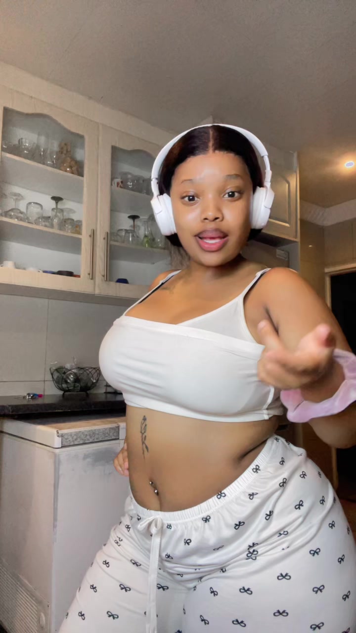 @Baby Zandi