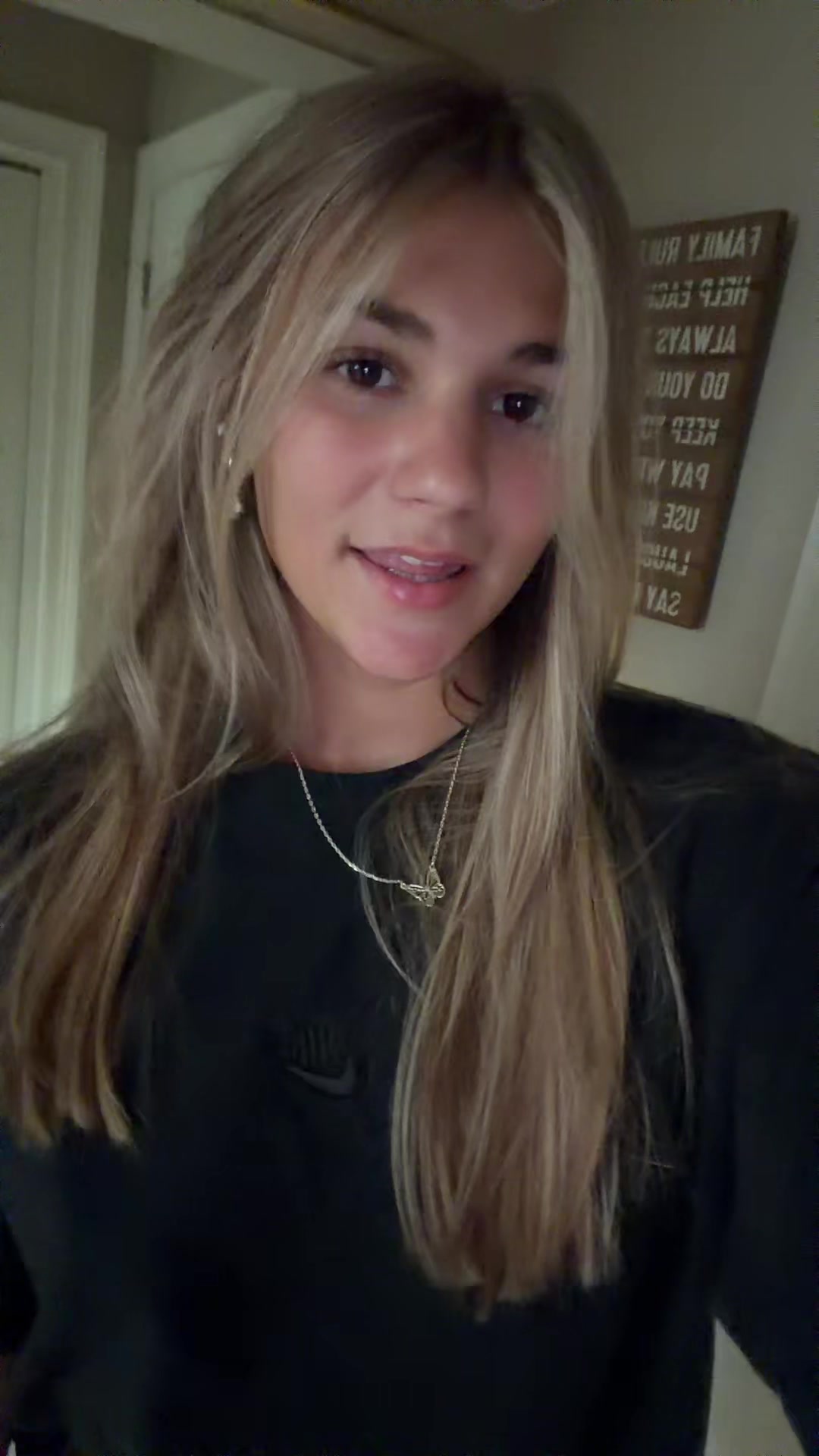 @😻