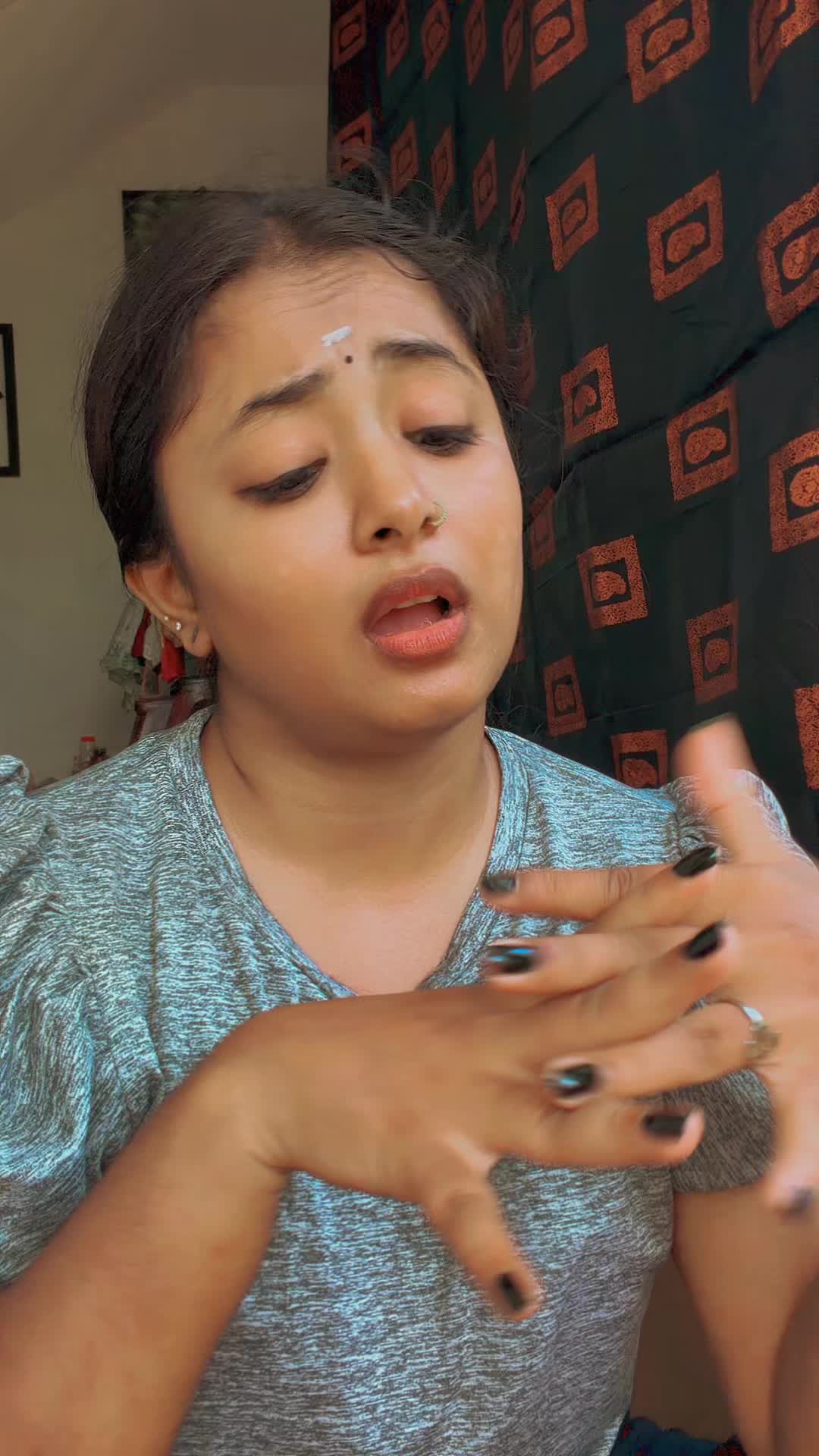 @thakshika_thayalan