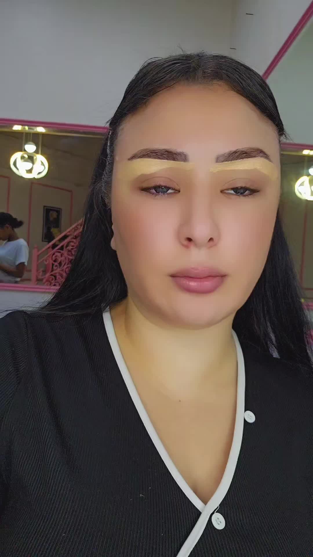 @makeup Artist Sawssen uae