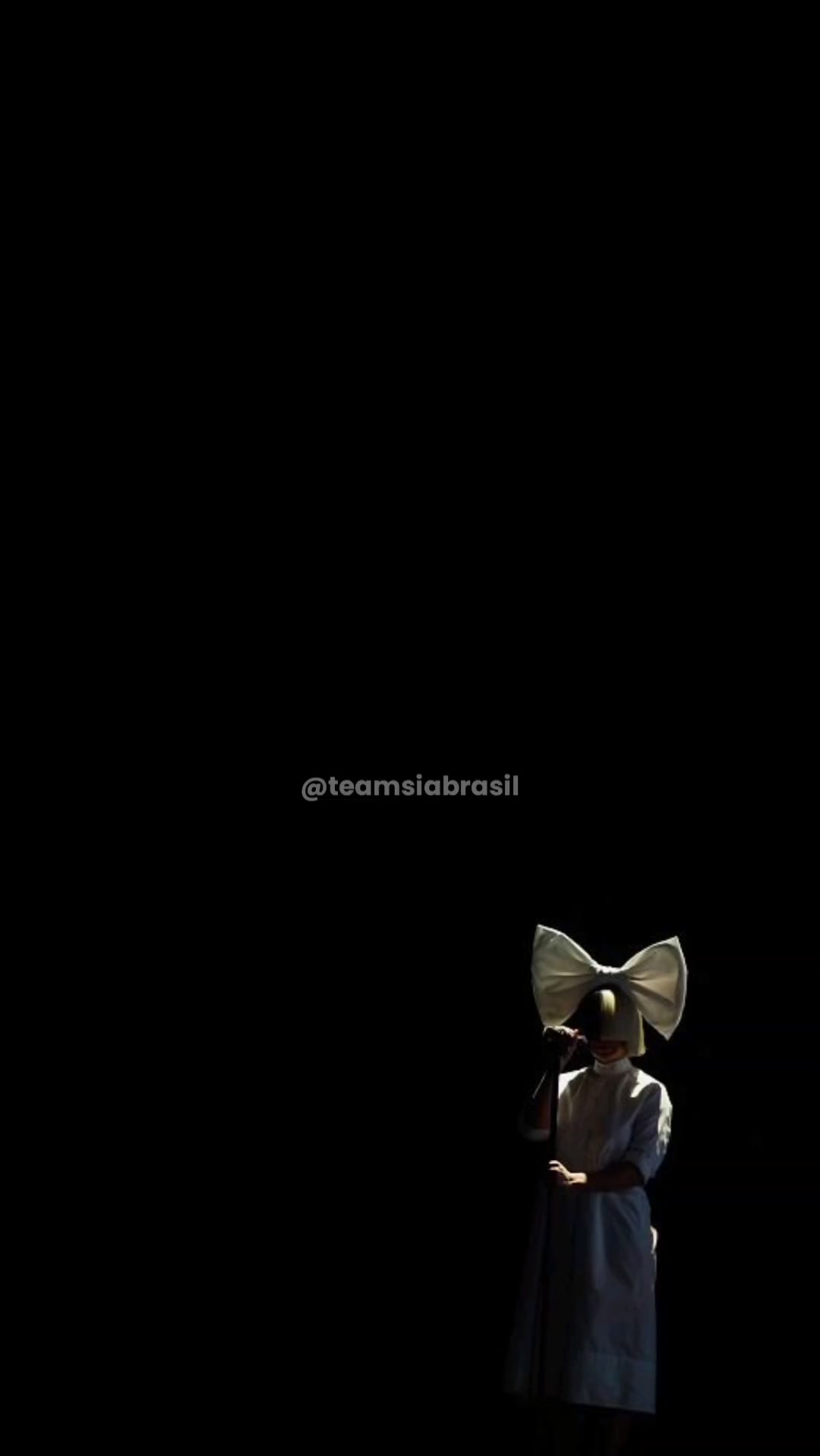 @Team Sia Brasil 🇧🇷