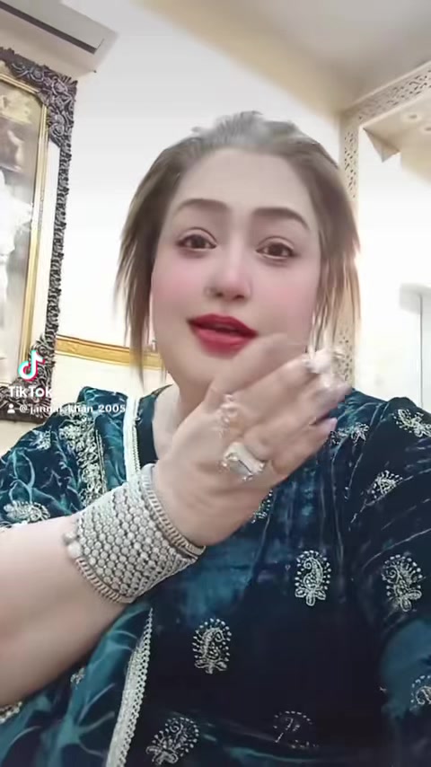 @Jannat khan